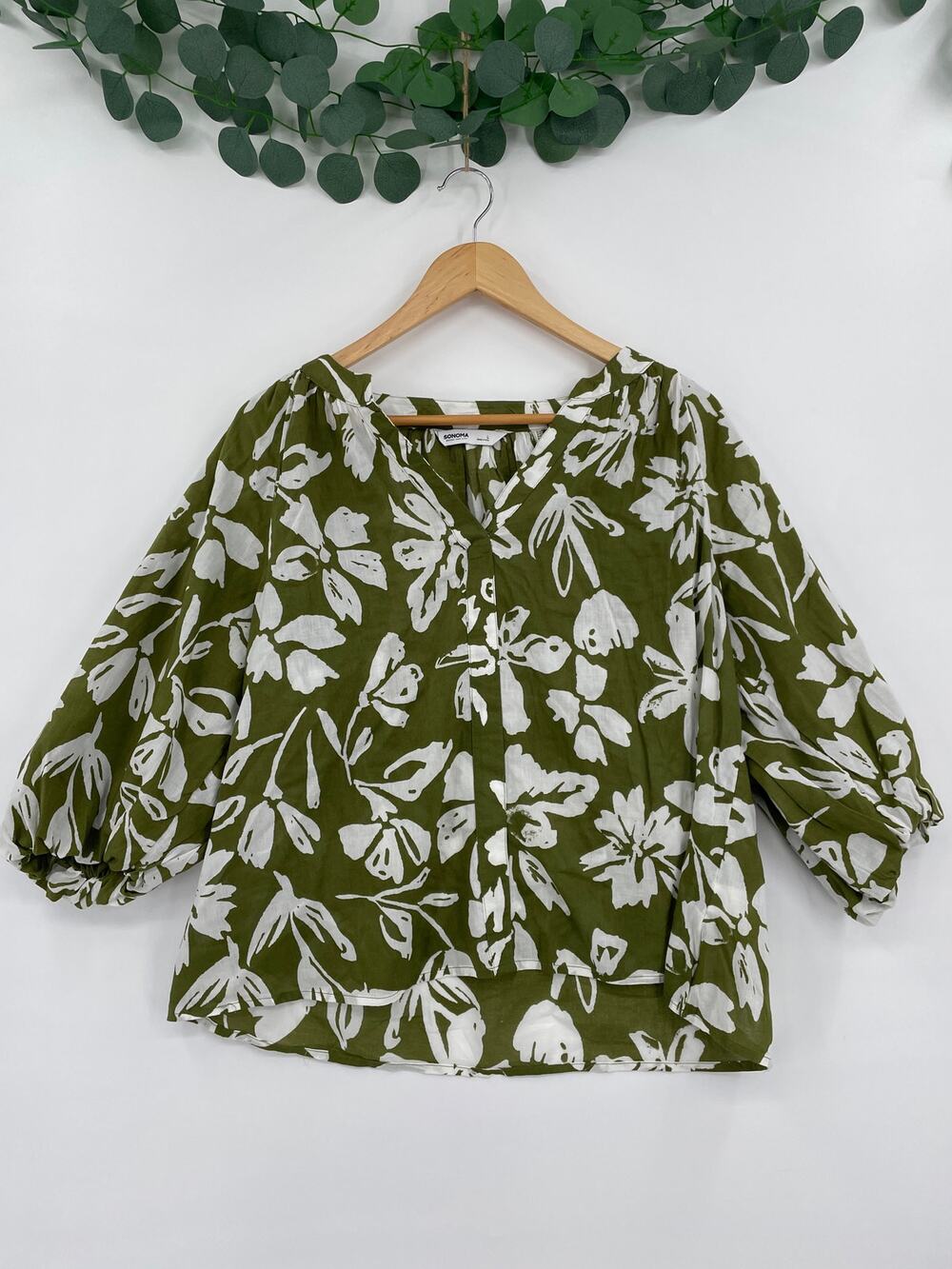 Sonoma V-Neck 3/4 Puff Sleeve Olive Green & White Peasant Blouse Large